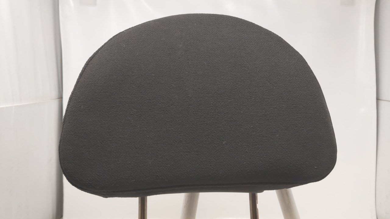 99 00 01 Hyundai Tiburon Headrest Driver Passenger Front Cloth Black 12K399 - Oemusedautoparts1.com