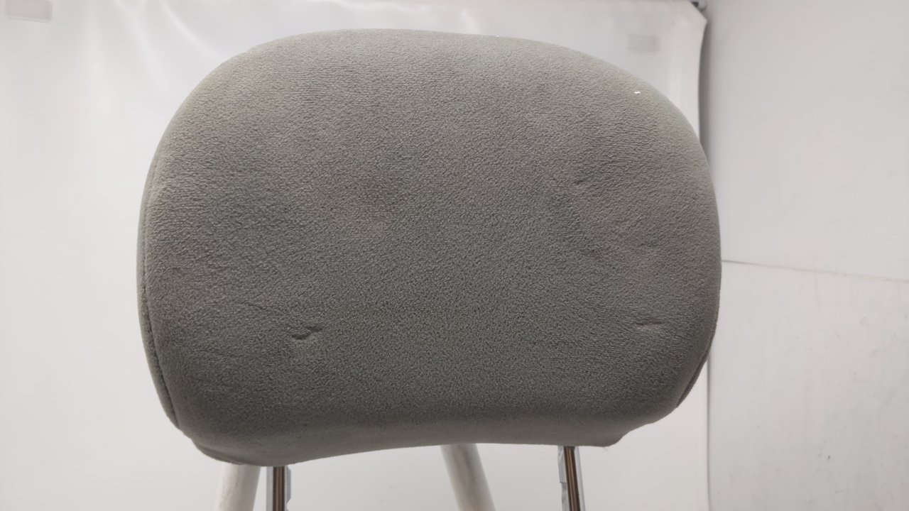 Picture of 00 01 02 03 04 Ford Focus Headrest Driver Passenger Front Cloth Gray 13W769