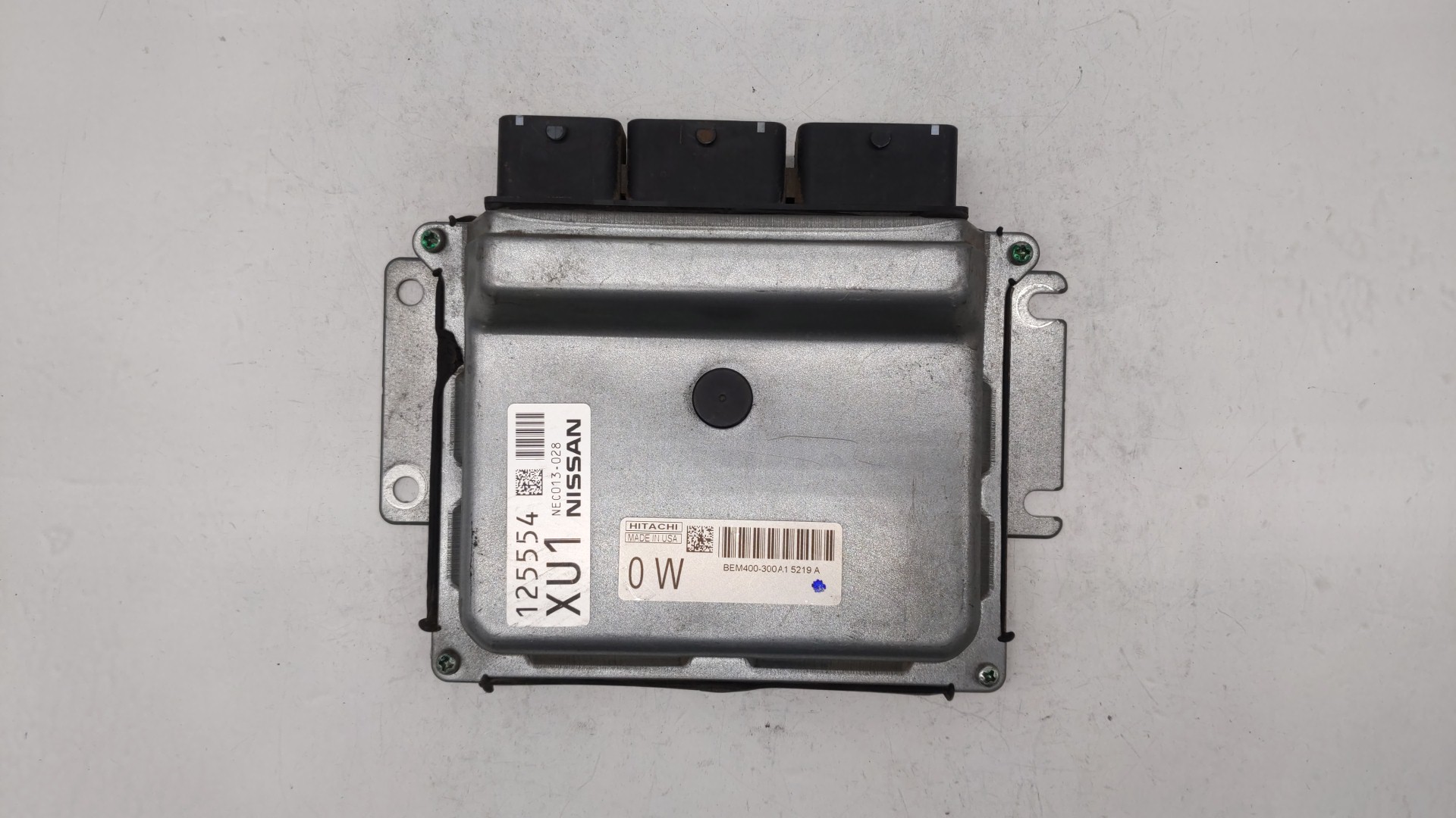 Picture of 2015-2015 Nissan Altima Engine Computer Ecu Pcm Ecm Pcu Oem 299539