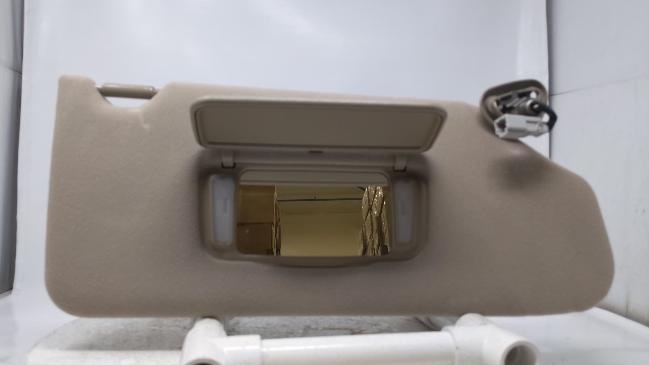 1998 Honda Accord Passenger Sun Visor Mirror Right Sunvisor Tan 29966 - Oemusedautoparts1.com