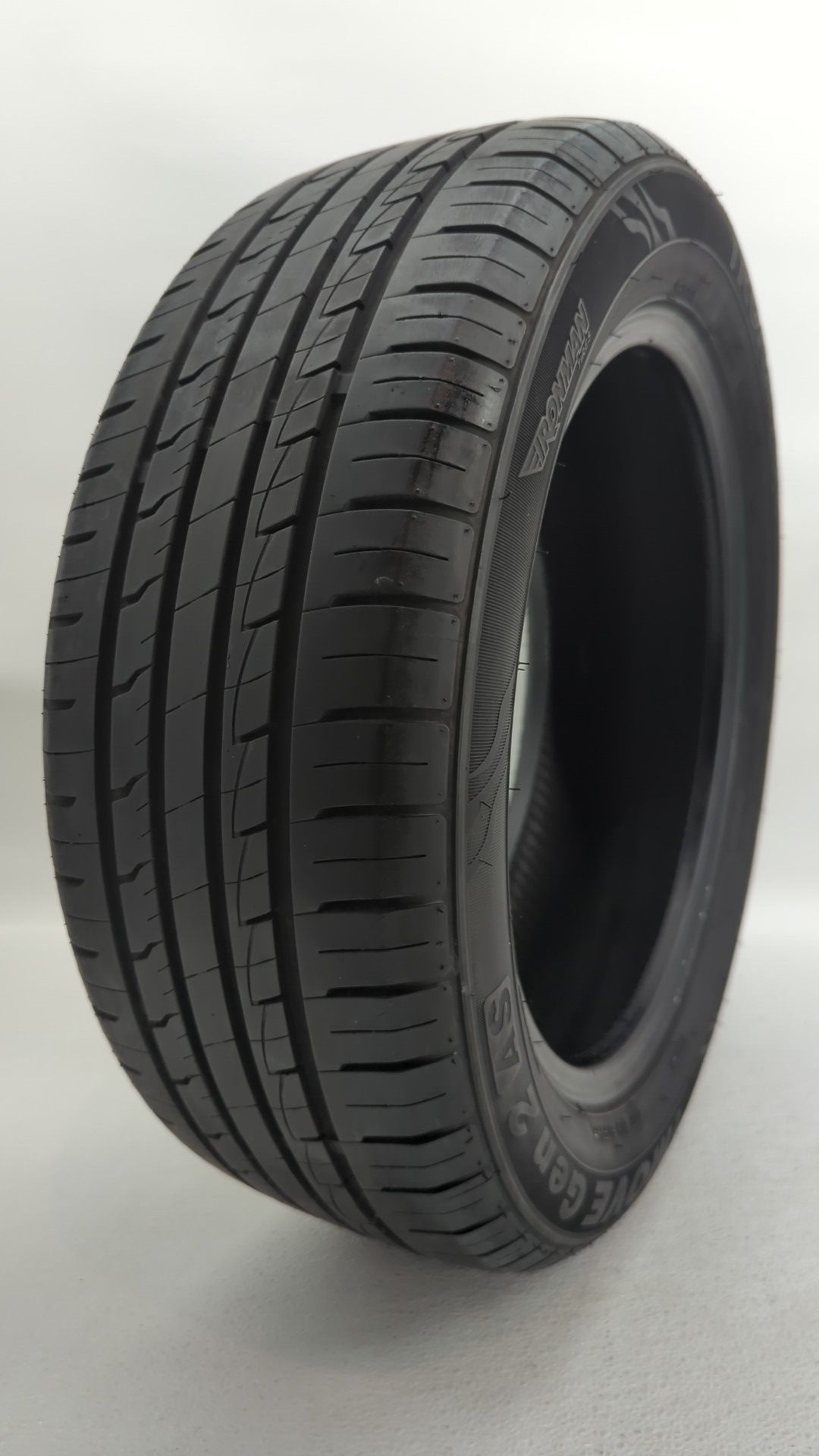 Used Tire 185/55R15 IRONMAN IMOVE GEN 2 AS 82V All Season - Tread Depth 8/32 - Oemusedautoparts1.com