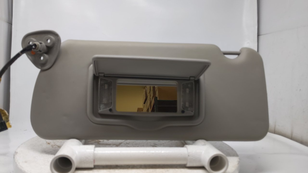 03 04 05 06 07 CADILLAC CTS DRIVER SUN VISOR SUNVISOR GRAY 19B961 - Oemusedautoparts1.com