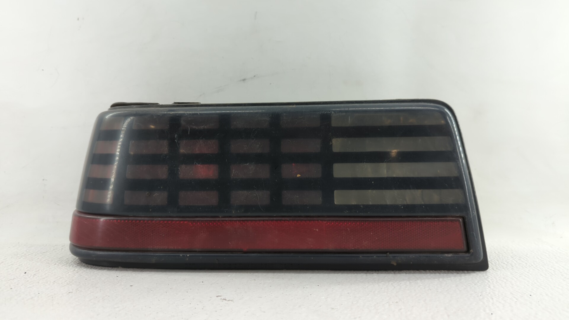 Picture of 1989 Pontiac Grand Am Driver Left Side Tail Light Taillight Oem 300717
