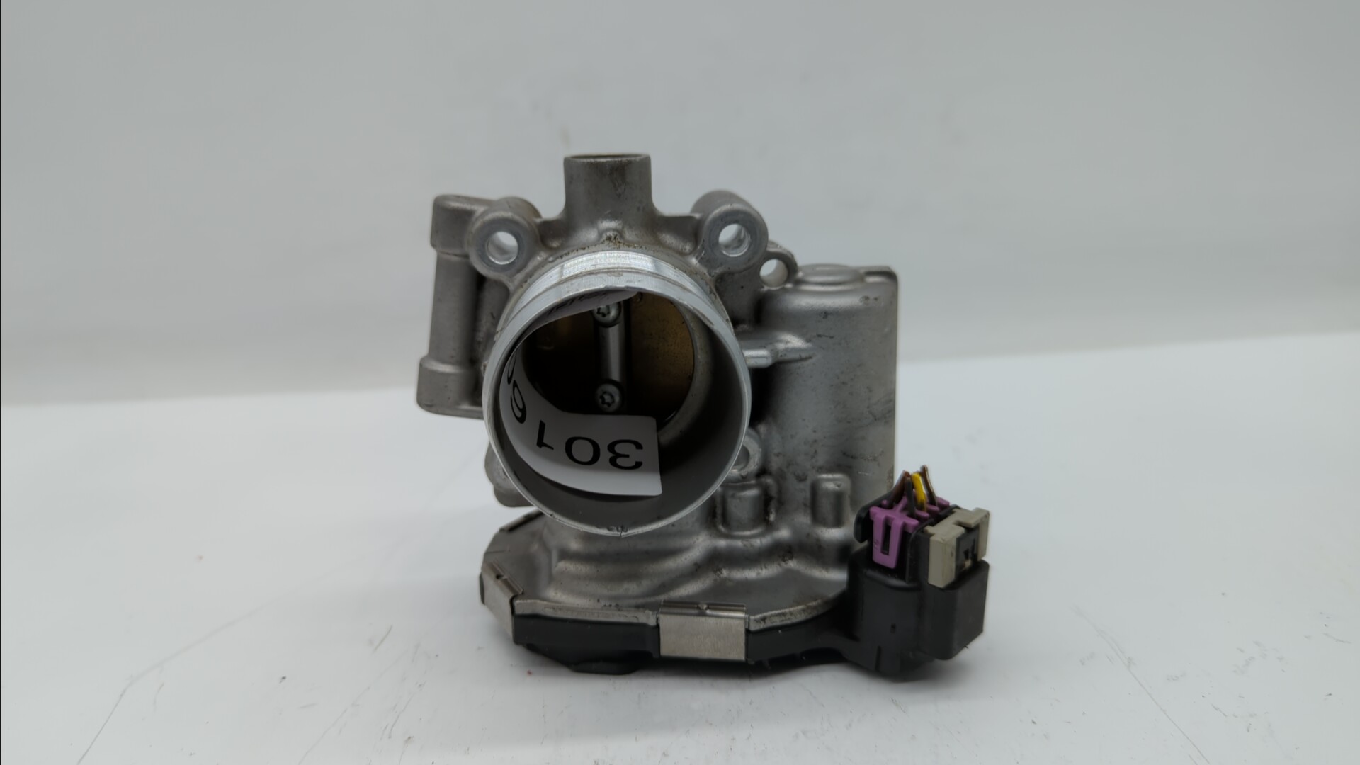 2013-2019 Buick Encore Throttle Body 301600 - Oemusedautoparts1.com