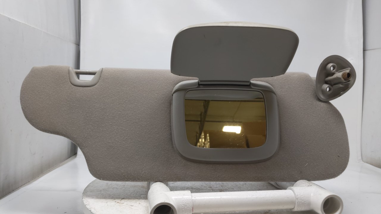 00 01 02 03 04 05 06 07 FORD TAURUS PASSENGER SUN VISOR SUNVISOR GRAY 13C647 - Oemusedautoparts1.com