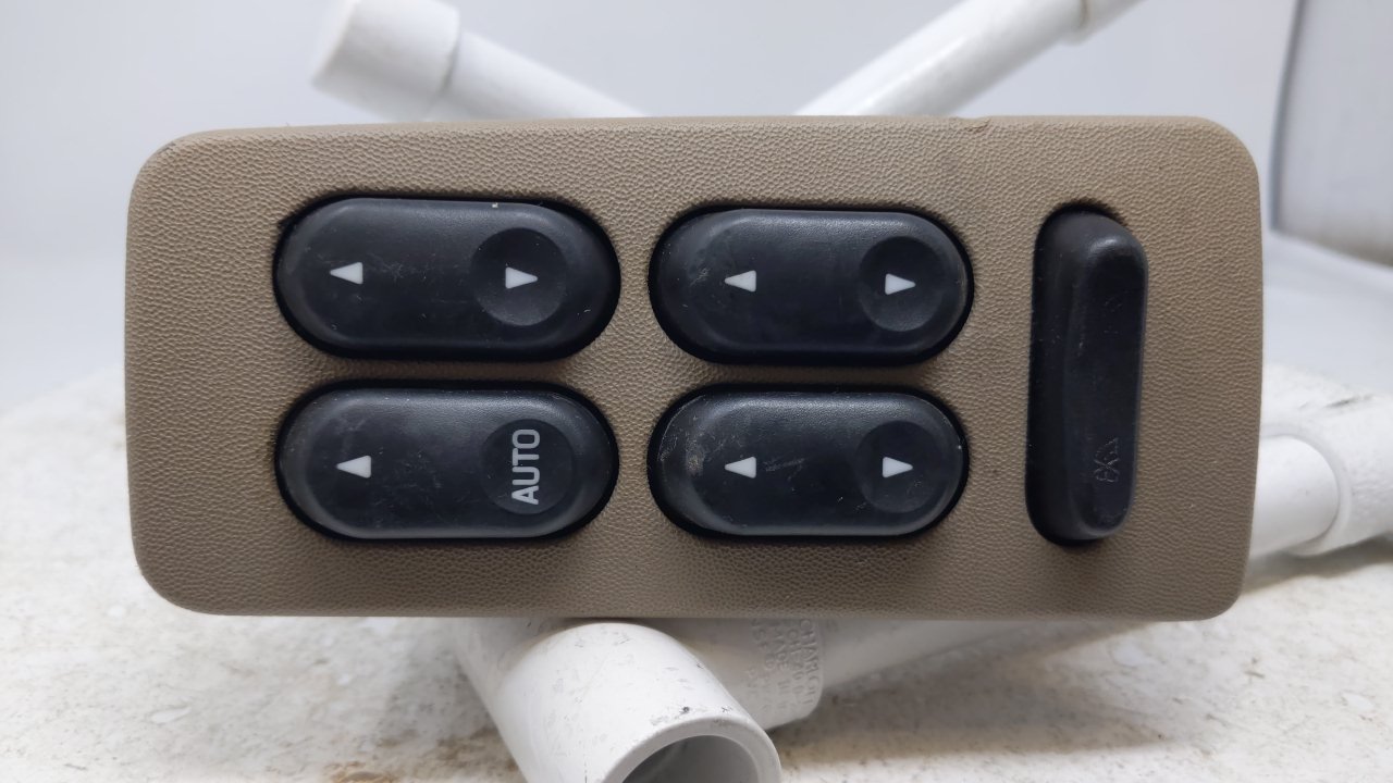 Picture of 2000-2005 Mercury Sable Master Driver Power Window Switch R8S02B02