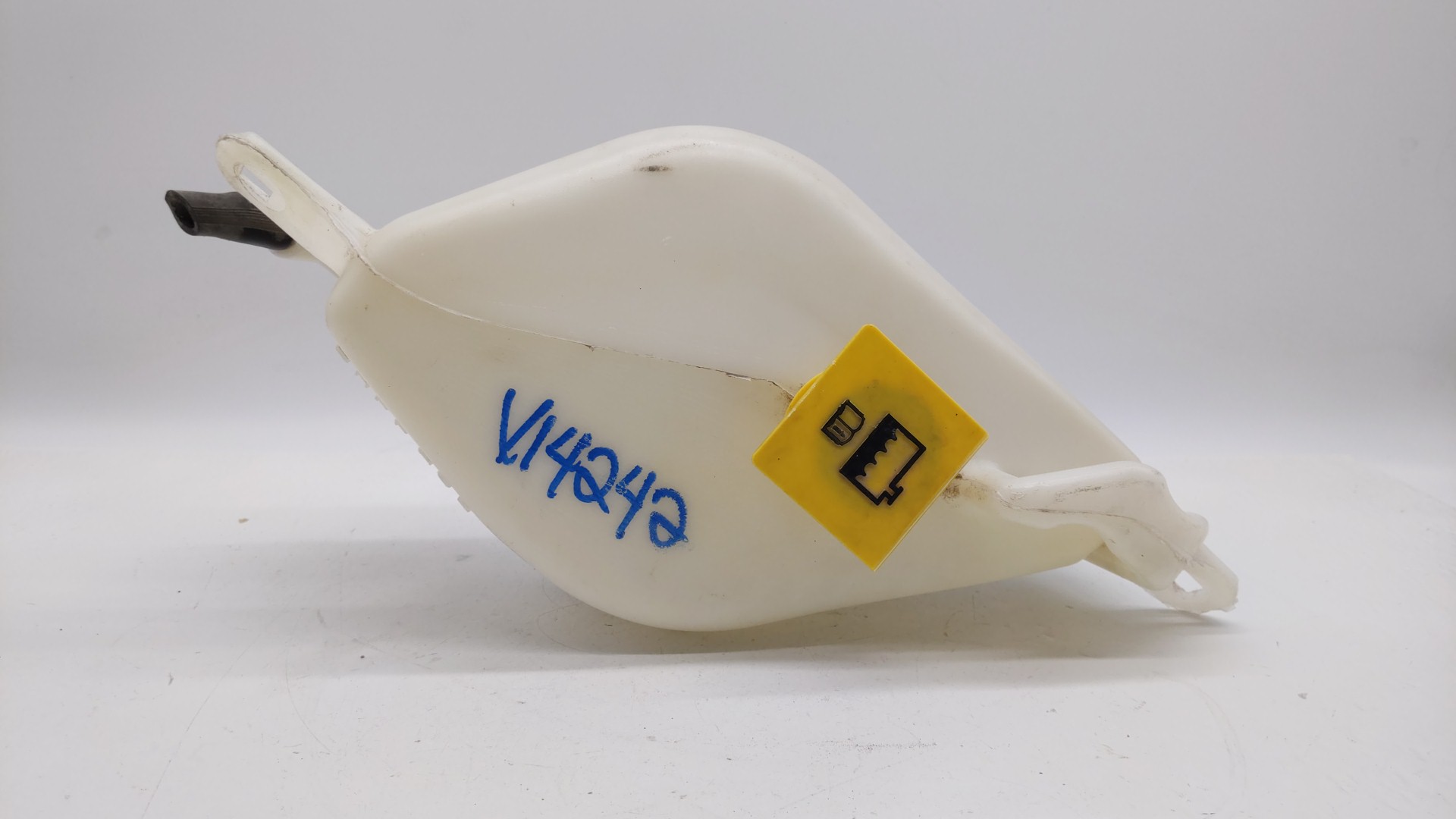 2008-2014 Dodge Avenger Radiator Coolant Overflow Expansion Tank Bottle 304134 - Oemusedautoparts1.com