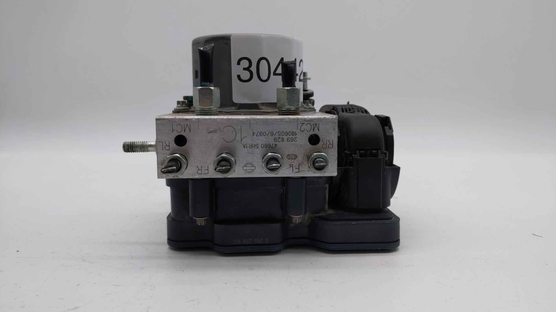2018-2018 Nissan Rogue Abs Pump Control Module 304426 - Oemusedautoparts1.com