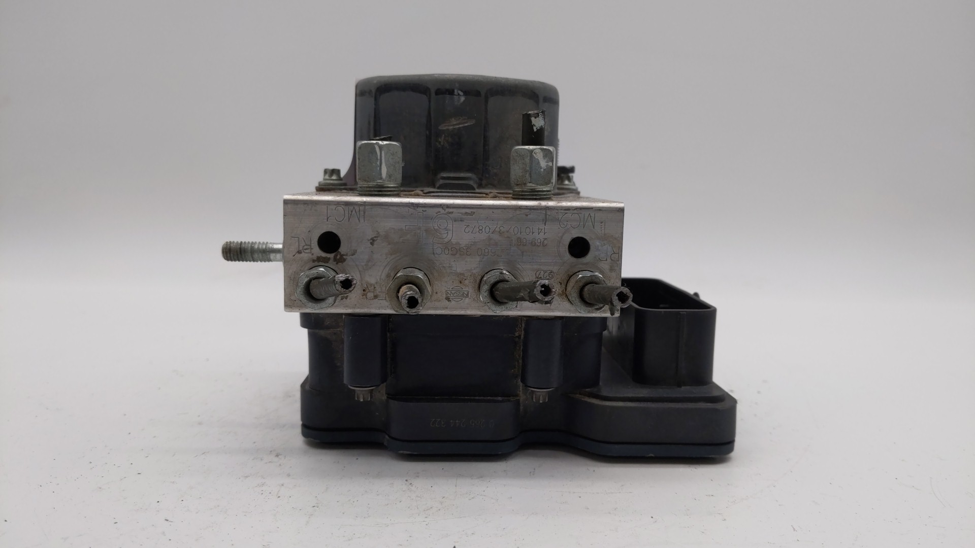 Picture of 2014-2015 Nissan Sentra Abs Pump Control Module 304534