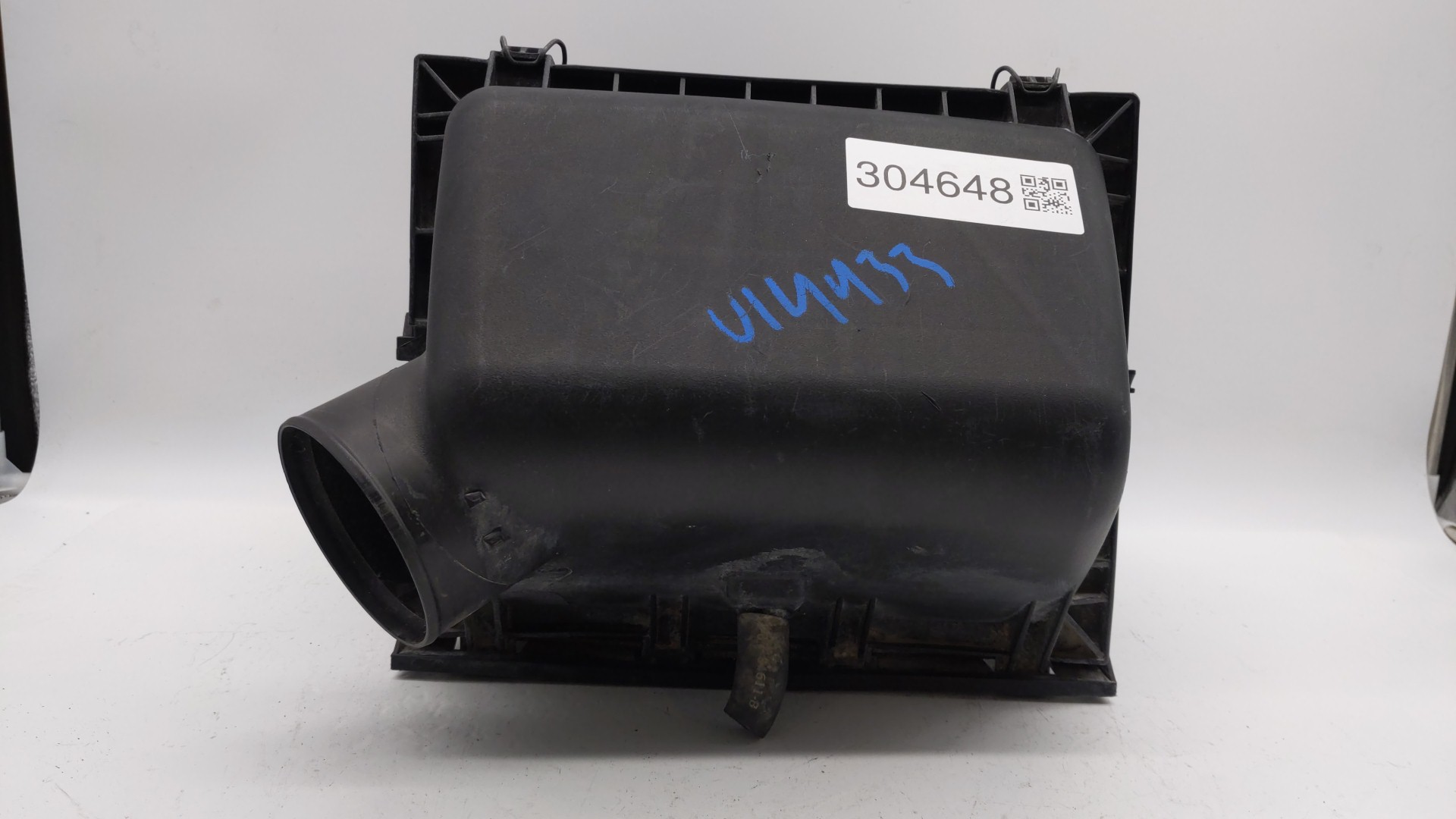 Picture of 2009 Dodge Nitro Air Cleaner Intake-duct Hose Tube 304648