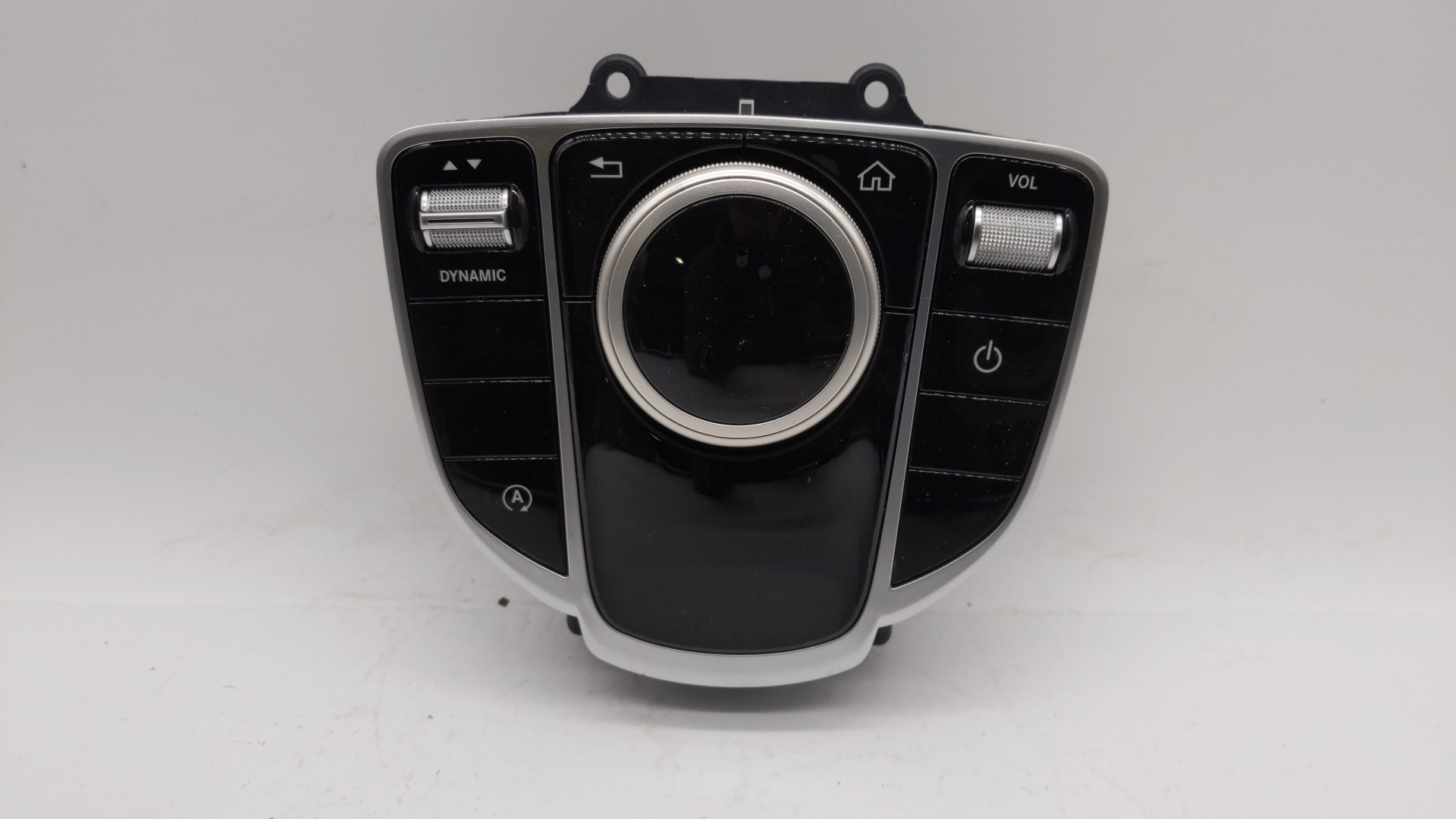2019-2021 Mercedes-benz C300 Radio Control Panel 304976 - Oemusedautoparts1.com