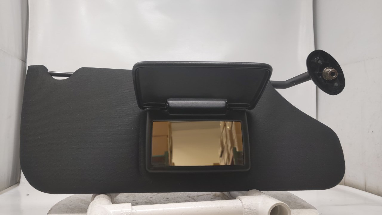 2011-2014 Chrysler 200 Passenger Sun Visor Sunvisor Shade Oem Black R8S02B18 - Oemusedautoparts1.com