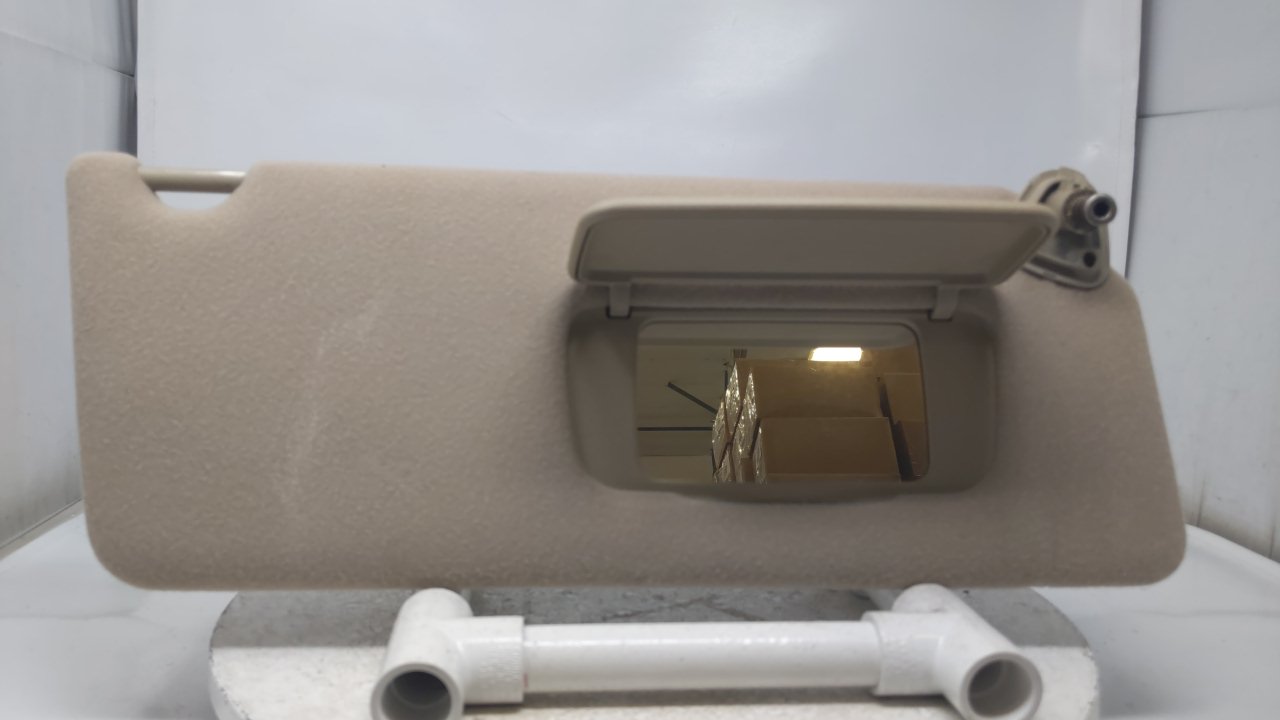 2002 Toyota Camry Passenger Sun Visor Mirror Right Sunvisor Tan 30787 - Oemusedautoparts1.com
