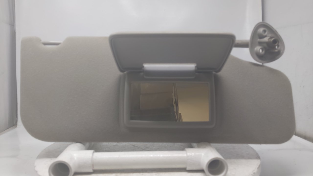 2000-2007 Ford Taurus Passenger Sun Visor Sunvisor Gray R8S8B17 - Oemusedautoparts1.com