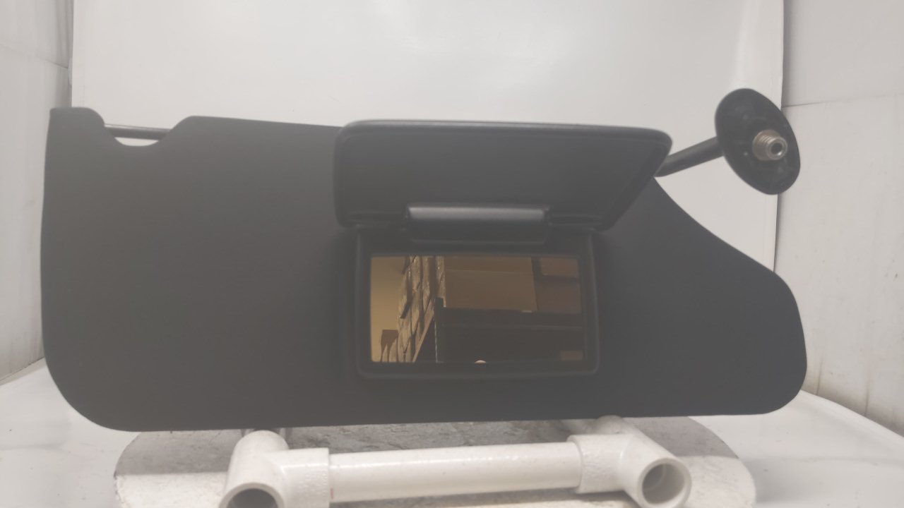 2011-2014 Dodge Avenger Passenger Sun Visor Sunvisor Shade Oem Black R8S8B19 - Oemusedautoparts1.com