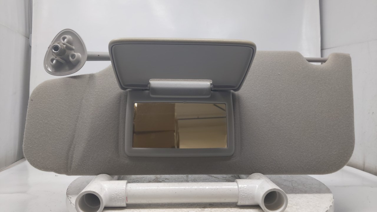 2000 Ford Taurus Passenger Sun Visor Mirror Right Sunvisor Gray 31142 - Oemusedautoparts1.com