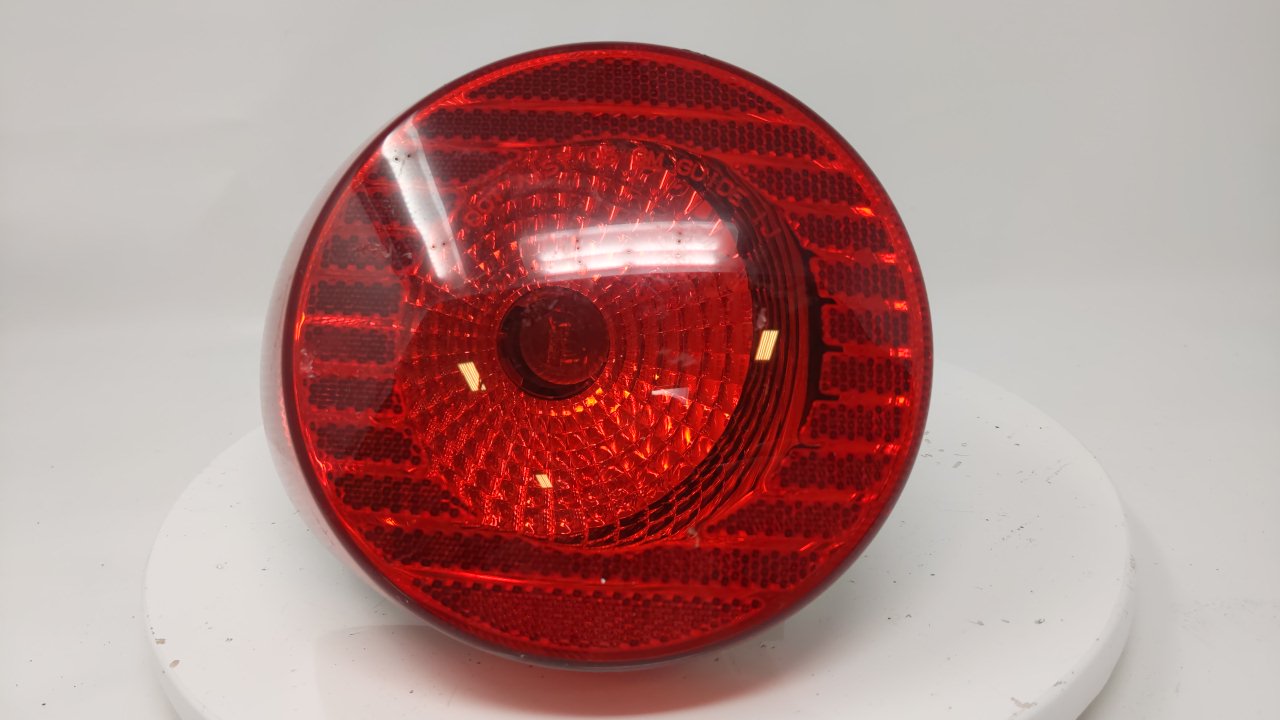 Picture of 2005-2009 Chevrolet Cobalt Driver Tail Light Lamp Side Lamp R8S17B02