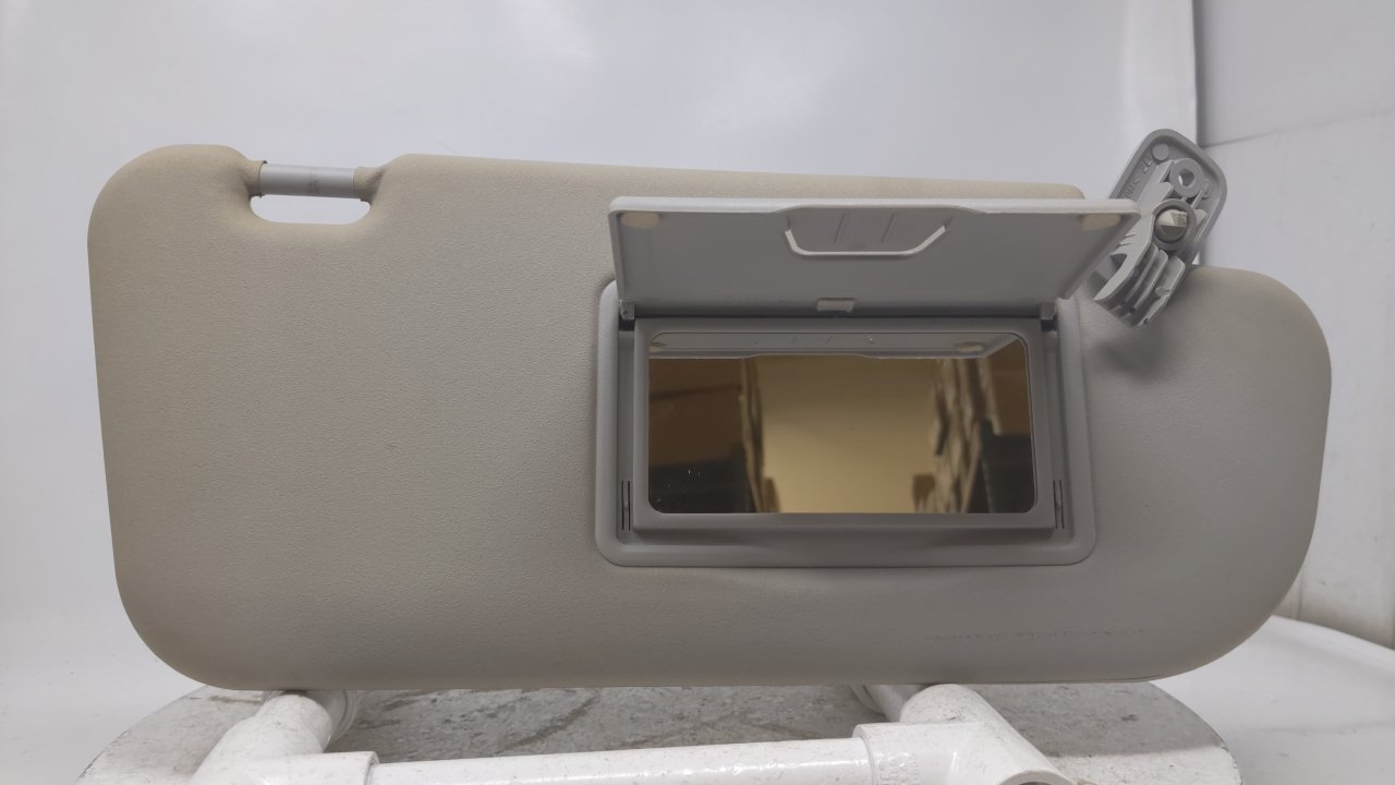 2004-2009 Mazda 3 Passenger Sun Visor Sunvisor Shade Right Gray R8S17B21 - Oemusedautoparts1.com