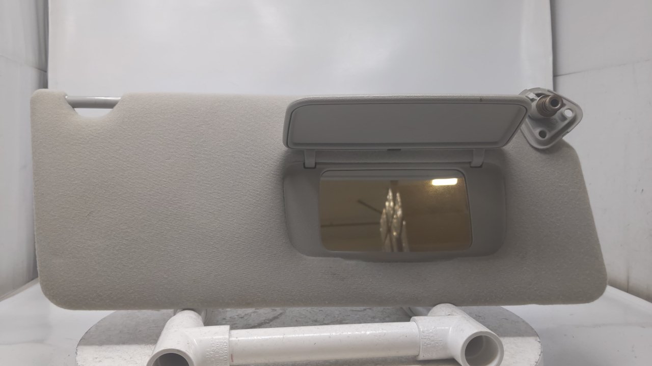 2002-2006 Toyota Camry Passenger Sunvisor Sun Visor Shade Oem Gray R8S17B25 - Oemusedautoparts1.com