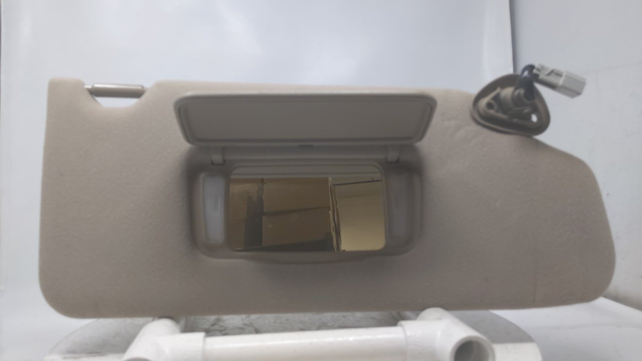 1998-2002 Honda Accord Passenger Sun Visor Sunvisor Tan R8S10B01 - Oemusedautoparts1.com