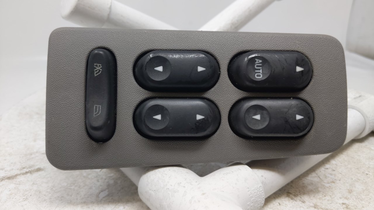 2003 Taurus  Master Power Window Switch Left Driver Gray R8S10B15 - Oemusedautoparts1.com