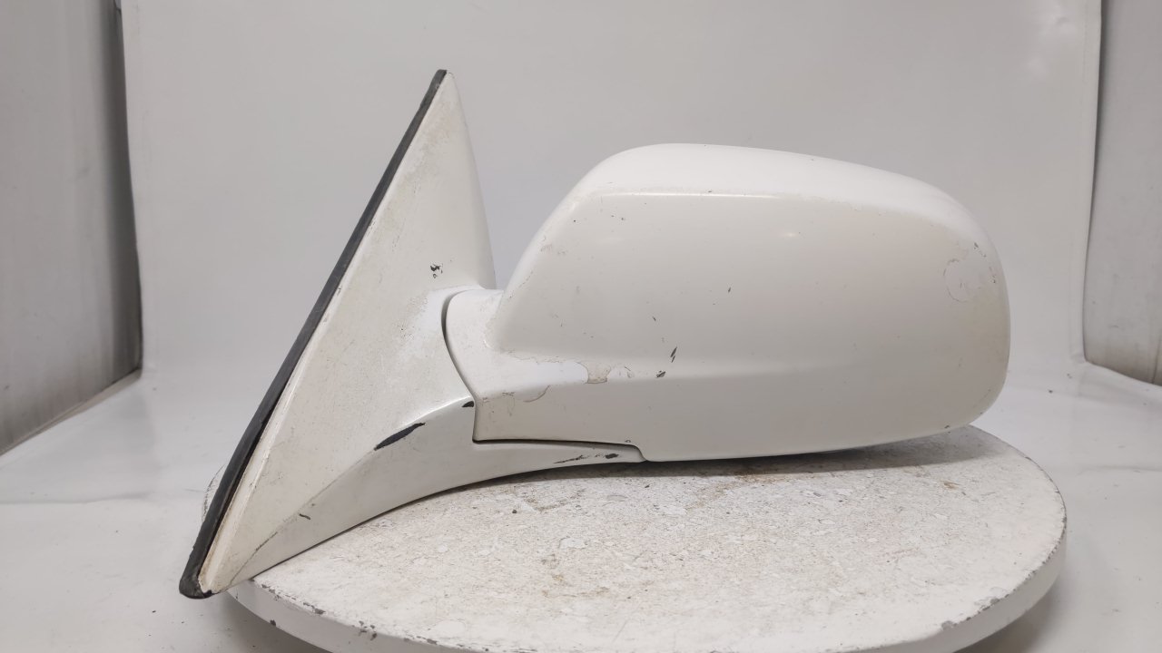 2004-2006 Suzuki Verona White Driver Side Rear View Door Mirror R8S19B01 - Oemusedautoparts1.com
