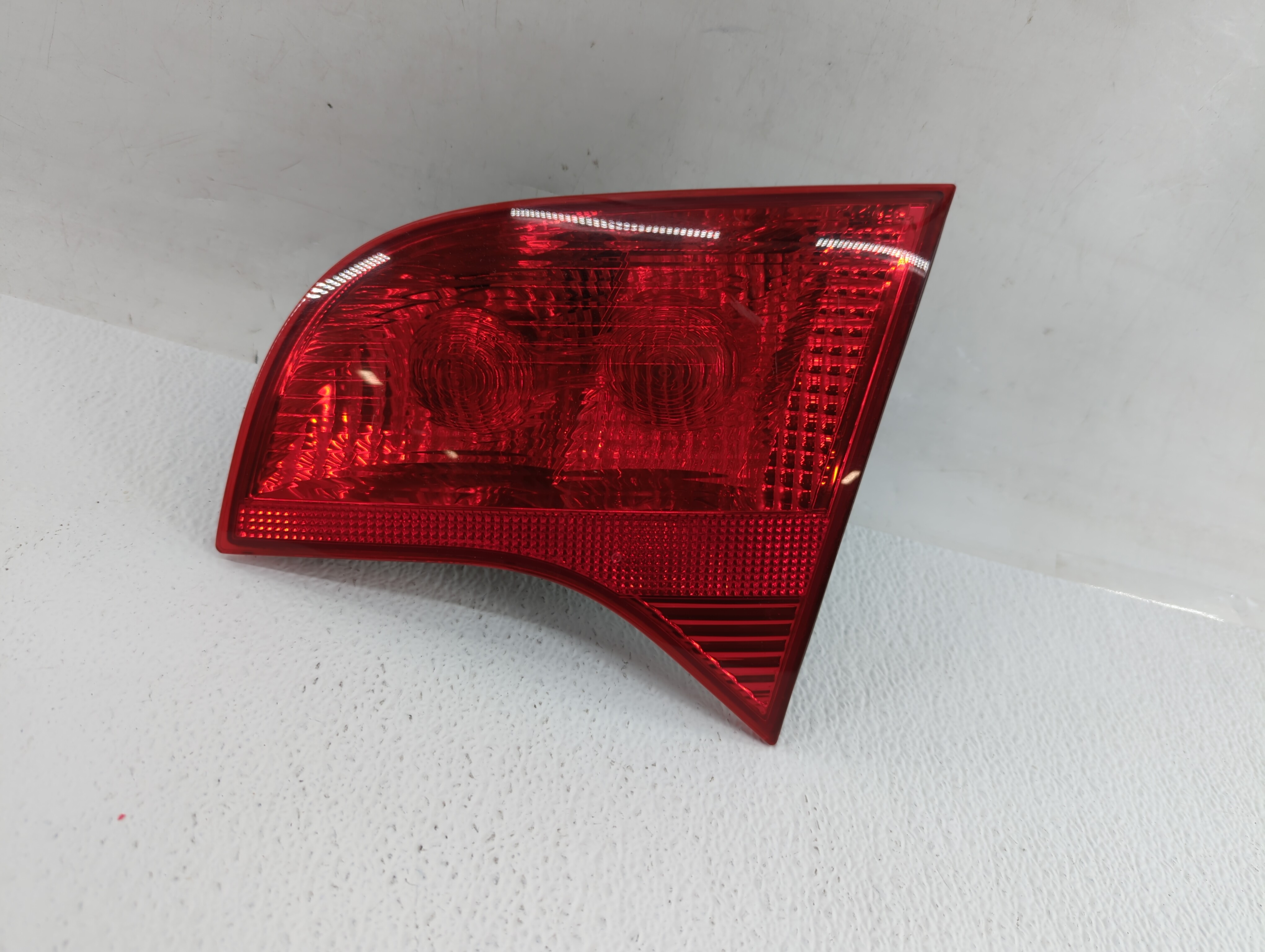 2005-2008 Audi A4 Passenger Right Side Tail Light Taillight Oem 319749 - Oemusedautoparts1.com