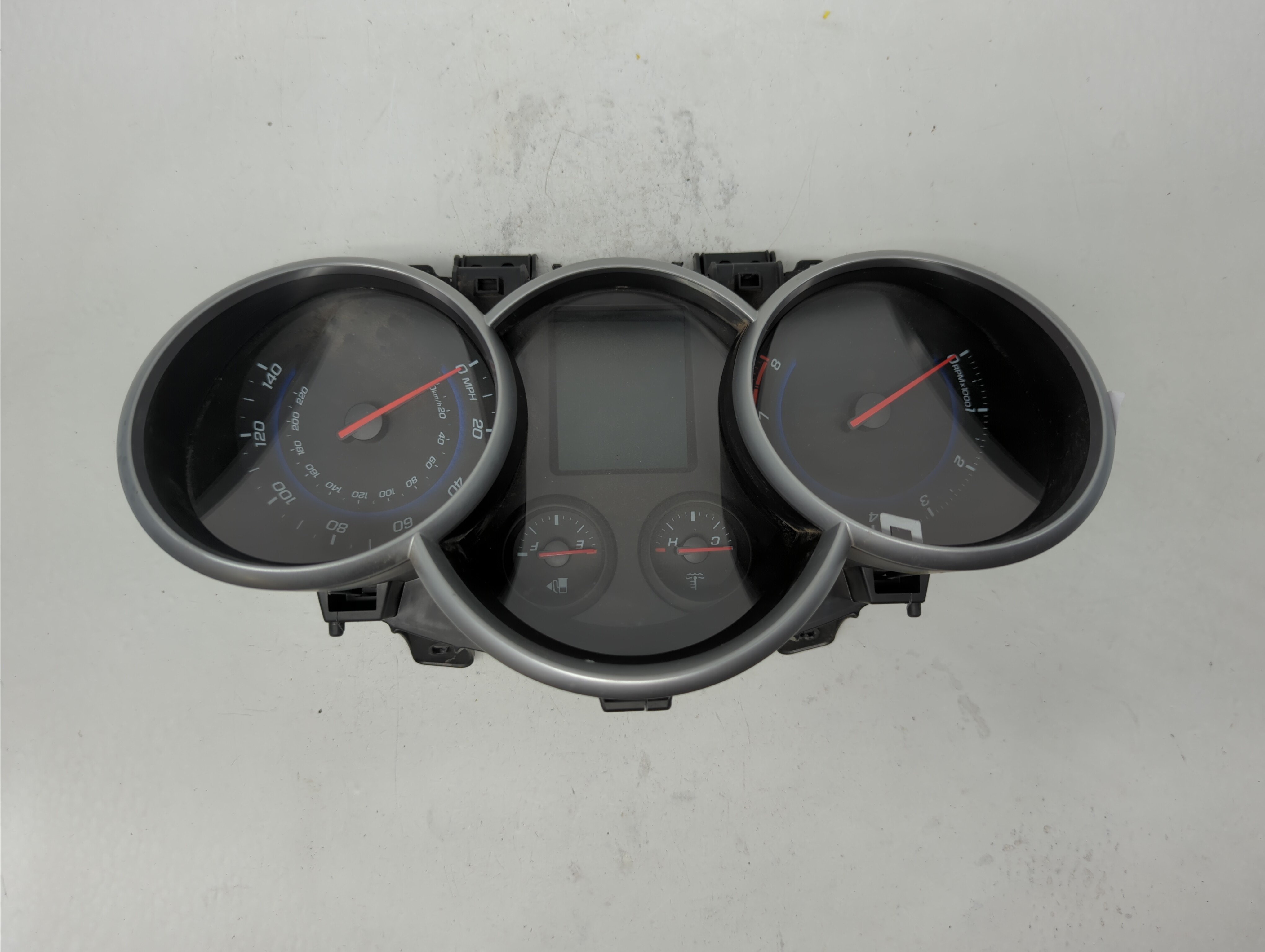 2013-2014 Chevrolet Cruze Speedometer Instrument Cluster Gauges 320954 - Oemusedautoparts1.com