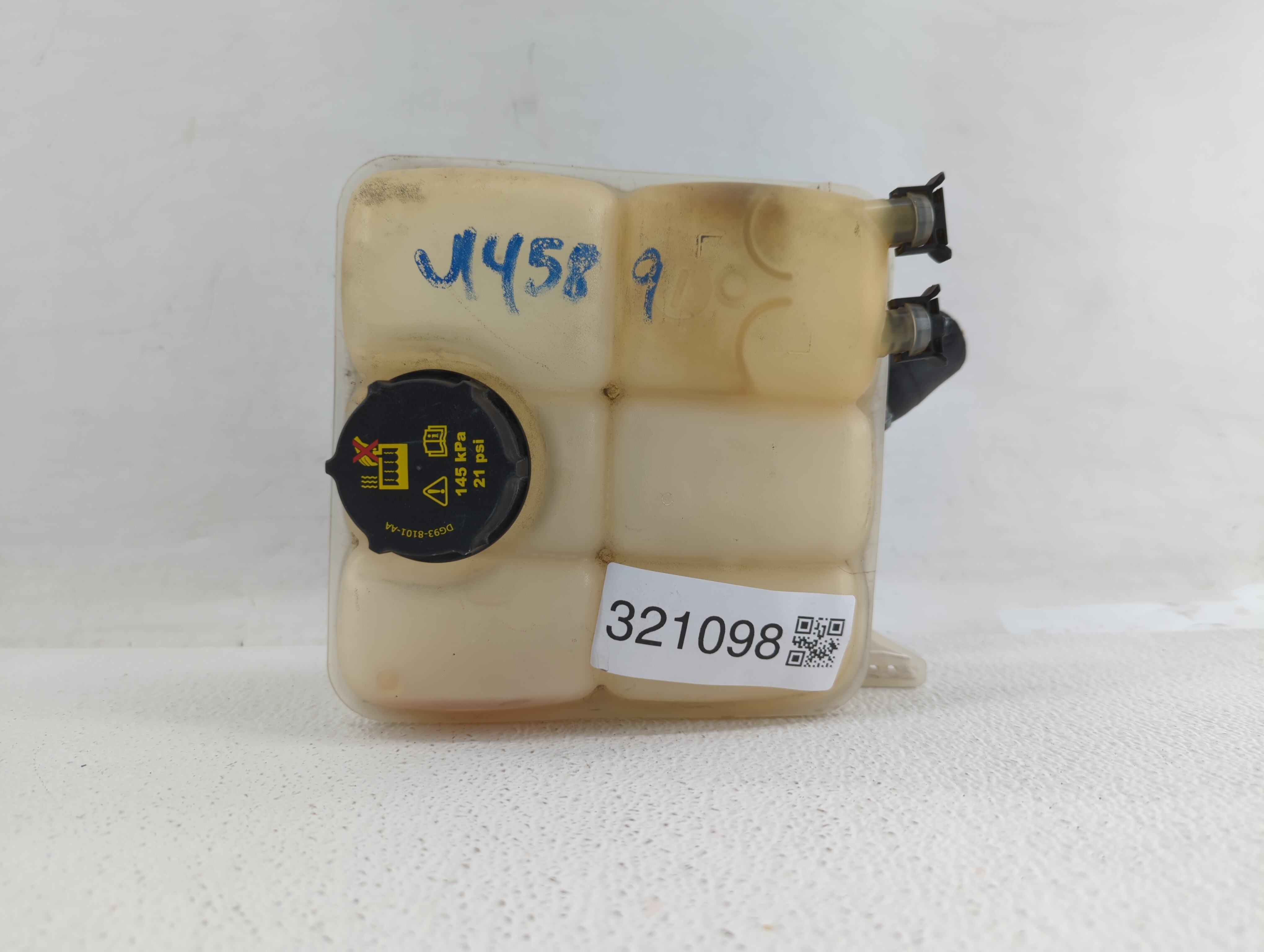 Picture of 2012-2018 Ford Focus Windshield Washer Fluid Reservoir Bottle Oem 321098