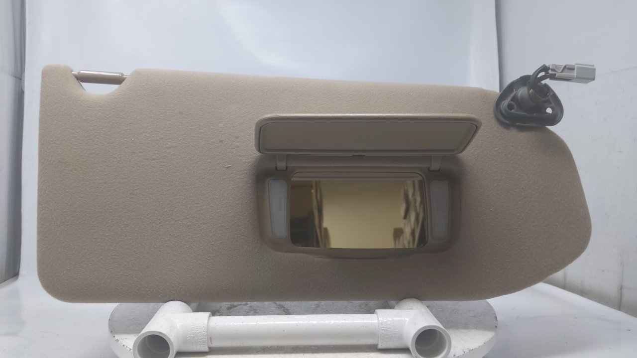 1999 Honda Odyssey Passenger Right Sun Visor Sunvisor Tan 32168 - Oemusedautoparts1.com