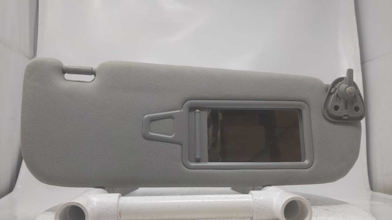 2011-2014 Kia Optima Passenger Side Sun Visor Sunvisor Shade Gray R8S26B04 - Oemusedautoparts1.com