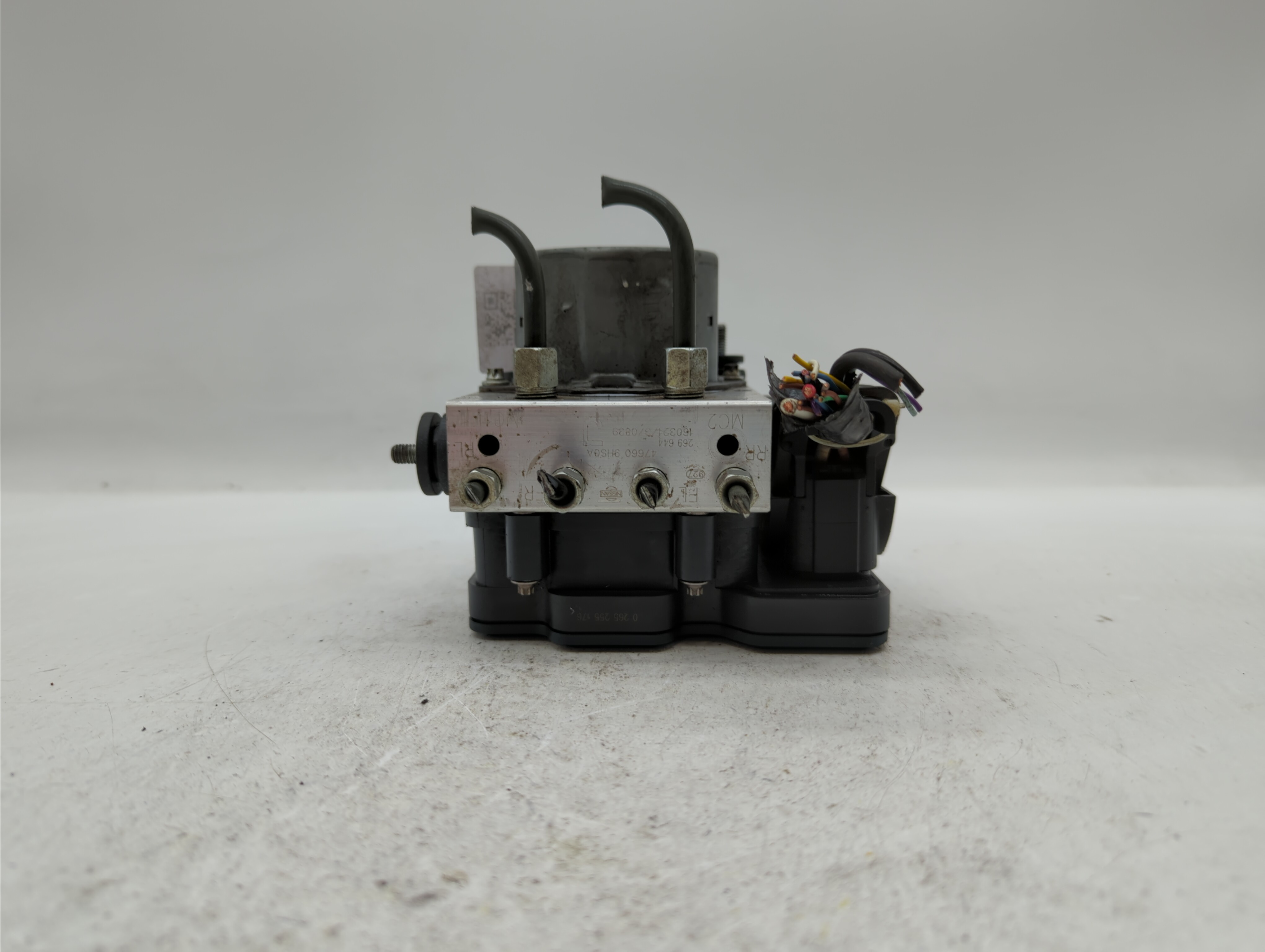 Picture of 2016-2017 Nissan Altima Abs Pump Control Module 323880