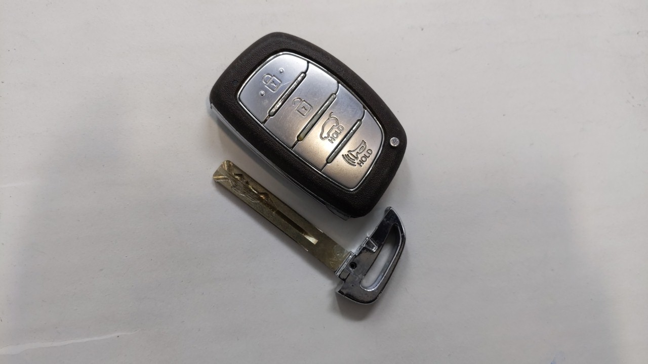 Picture of Hyundai Tucson Keyless Entry Remote Fob TQ8-FOB-4F03 95440-2S600 4 buttons