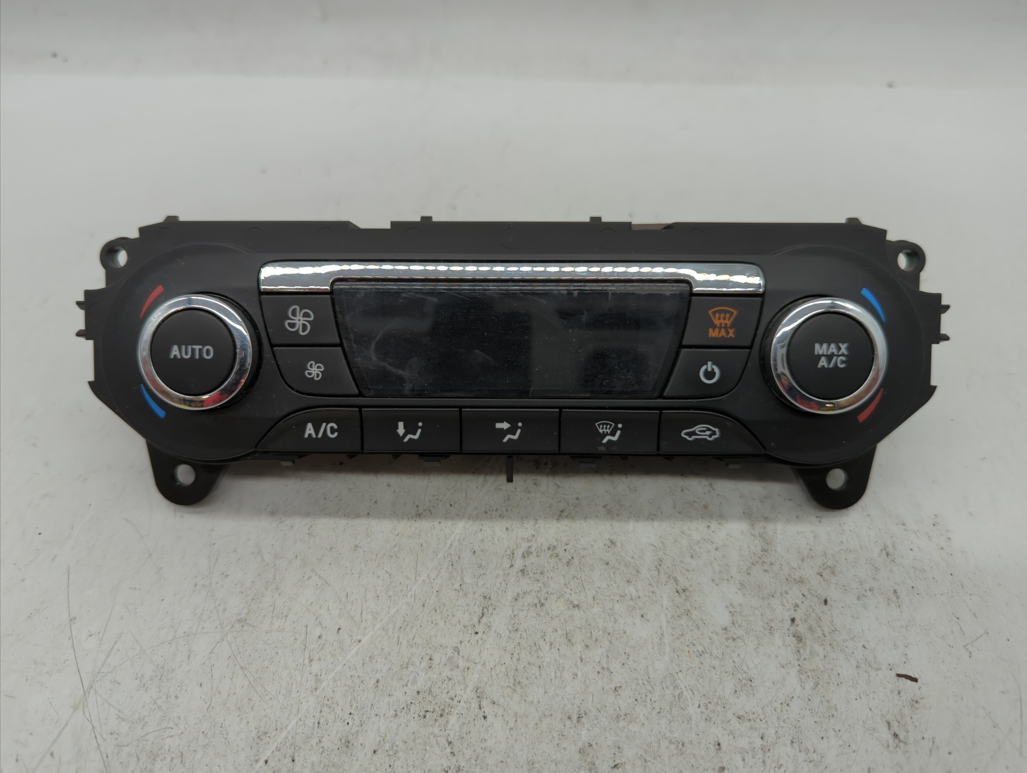 2013-2014 Ford Focus Ac Heater Climate Control Temperature Oem 324471 - Oemusedautoparts1.com