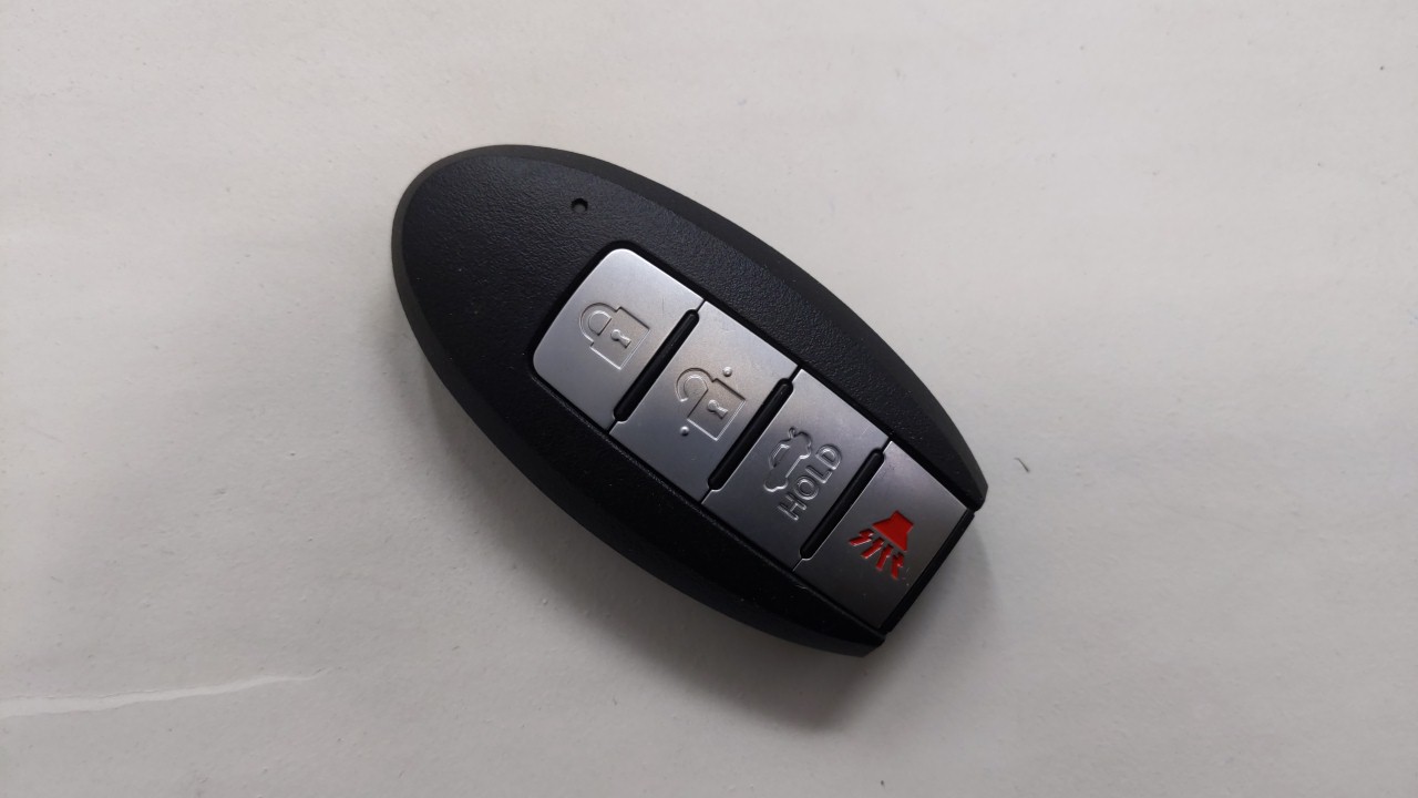 Keyless Entry Remote Fob KR55WK48903 4 buttons 324685 - Oemusedautoparts1.com
