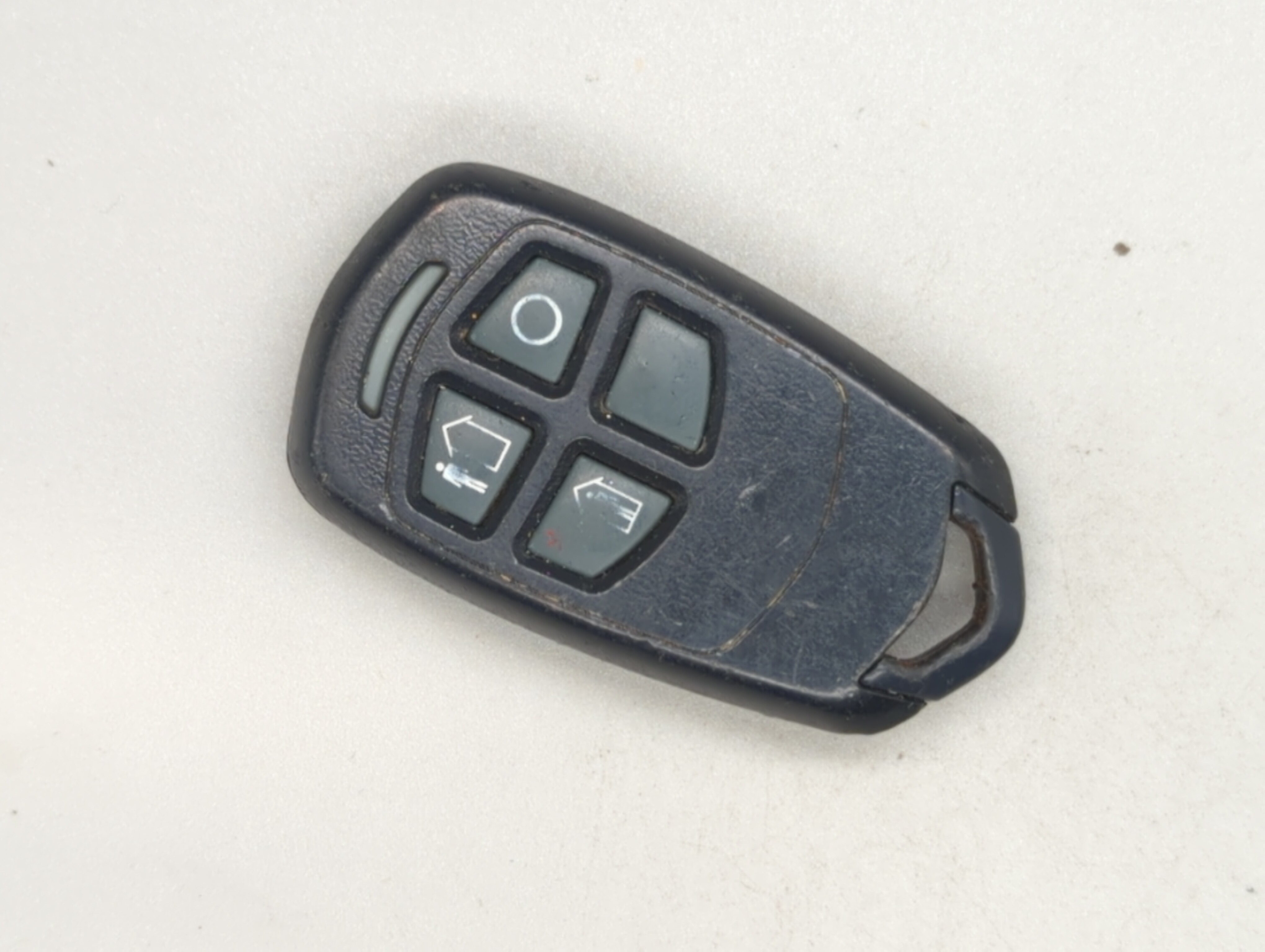 Keyless Entry Remote Fob CFS8DL5824 4 buttons 325971 - Oemusedautoparts1.com