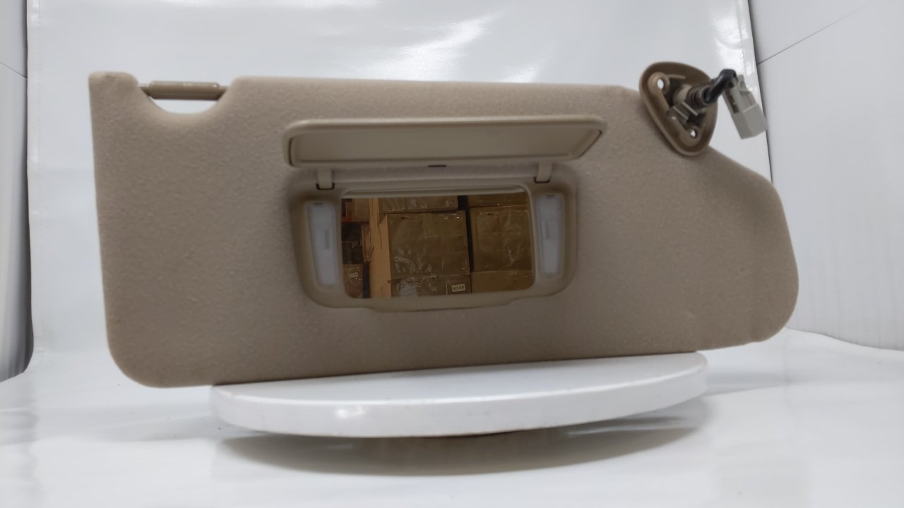 1998-2002 Honda Accord Passenger Sun Visor Sunvisor Shade Oem Tan R8S32B23 - Oemusedautoparts1.com