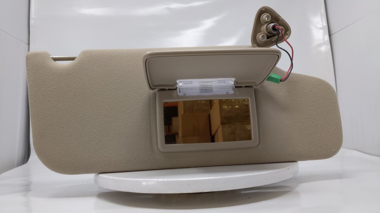 2008-2009 Mercury Sable Passenger Sun Visor Sunvisor Shade Oem Beige R8S32B22 - Oemusedautoparts1.com