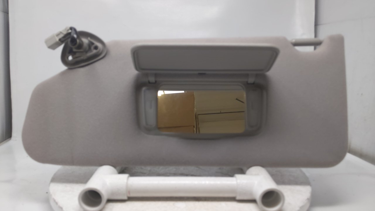 1999 Volvo S80 Driver Sun Visor Mirror Left Sunvisor Gray 32649 - Oemusedautoparts1.com