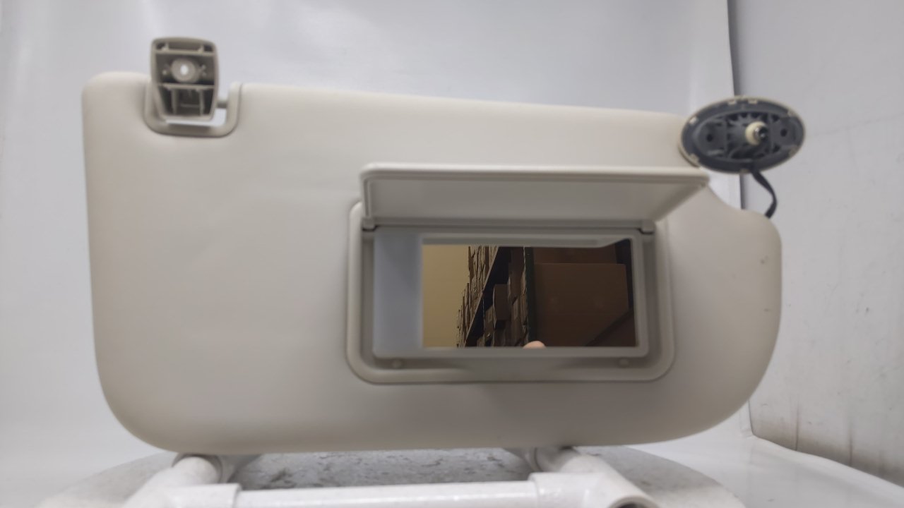 2013-2015 Ford Escape Passenger Sunvisor Sun Visor Shade Oem Ivory R8S32B08 - Oemusedautoparts1.com