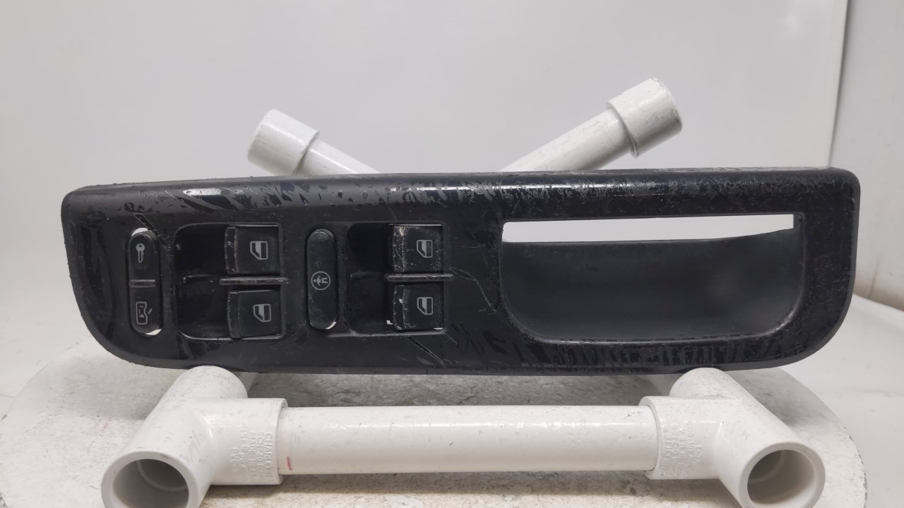 2006-2007 Volkswagen Golf City Master Driver Power Window Switch R8S32B20 - Oemusedautoparts1.com