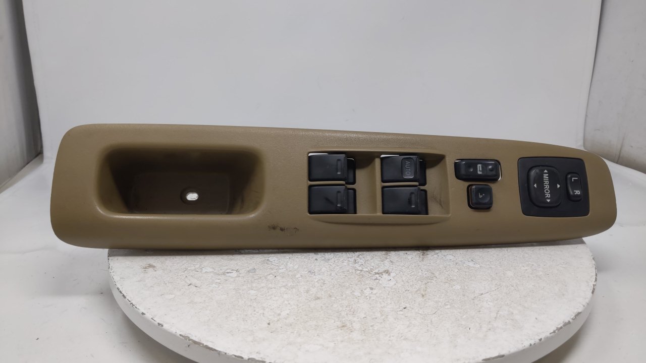 Picture of 2004 Scion Scion Xb Master Driver Power Window Switch R8S34B04