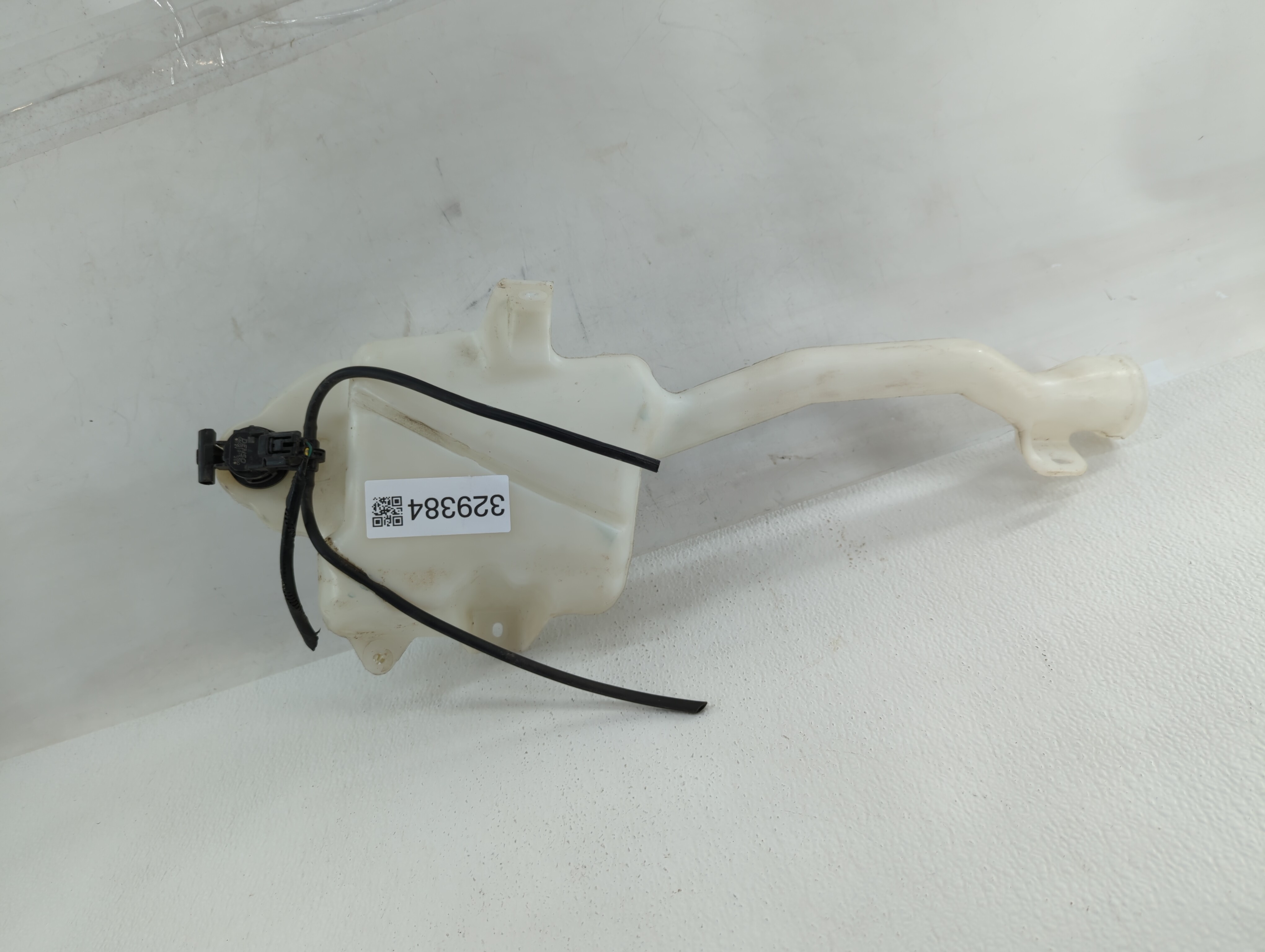 2011-2017 Honda Odyssey Windshield Washer Fluid Reservoir Bottle Oem 329384 - Oemusedautoparts1.com