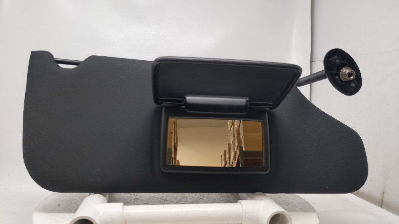 2011 Dodge Avenger Passenger Sun Visor Mirror Right Sunvisor Black 32959 - Oemusedautoparts1.com