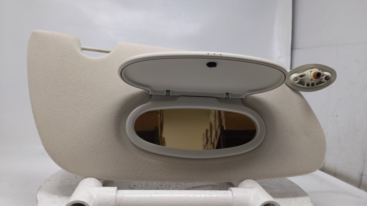 Picture of 2000-2007 Ford Taurus Passenger Sunvisor Sun Visor Gray R8S34B13