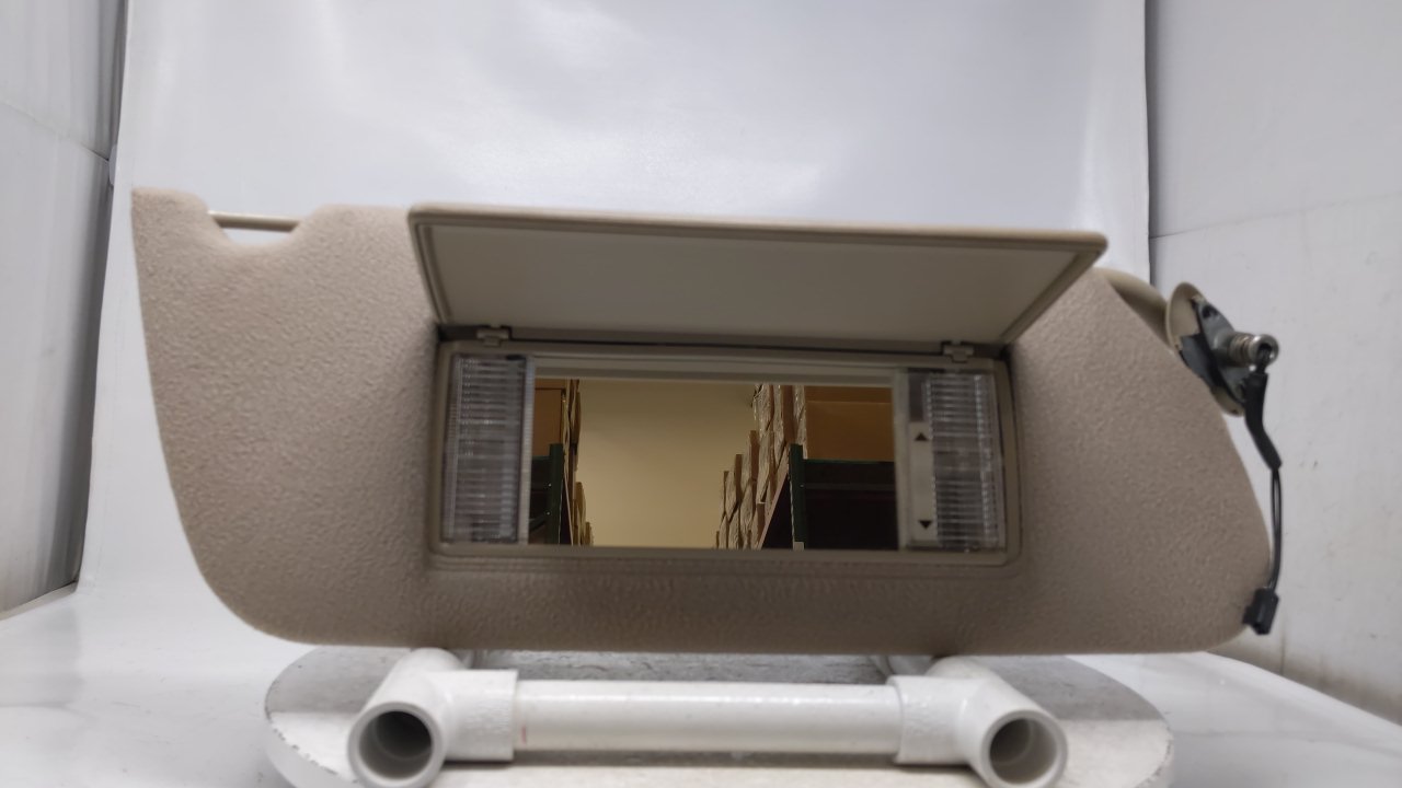 1994-1999 Cadillac Deville Passenger Sunvisor Sun Visor Shade Tan R8S34B14 - Oemusedautoparts1.com
