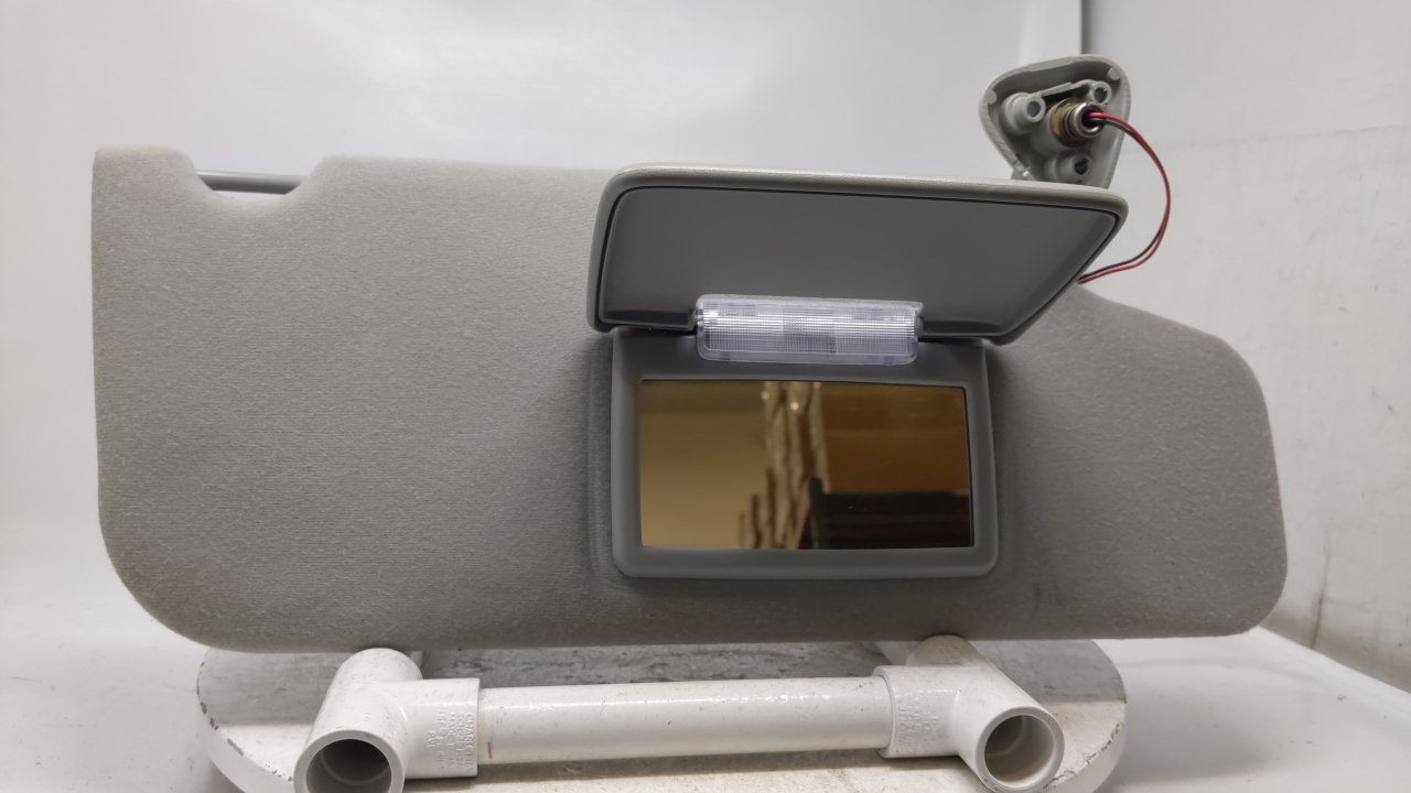 Picture of 2005-2007 Mercury Montego Passenger Sunvisor Sun Visor Shade Oem Gray R8S34B14
