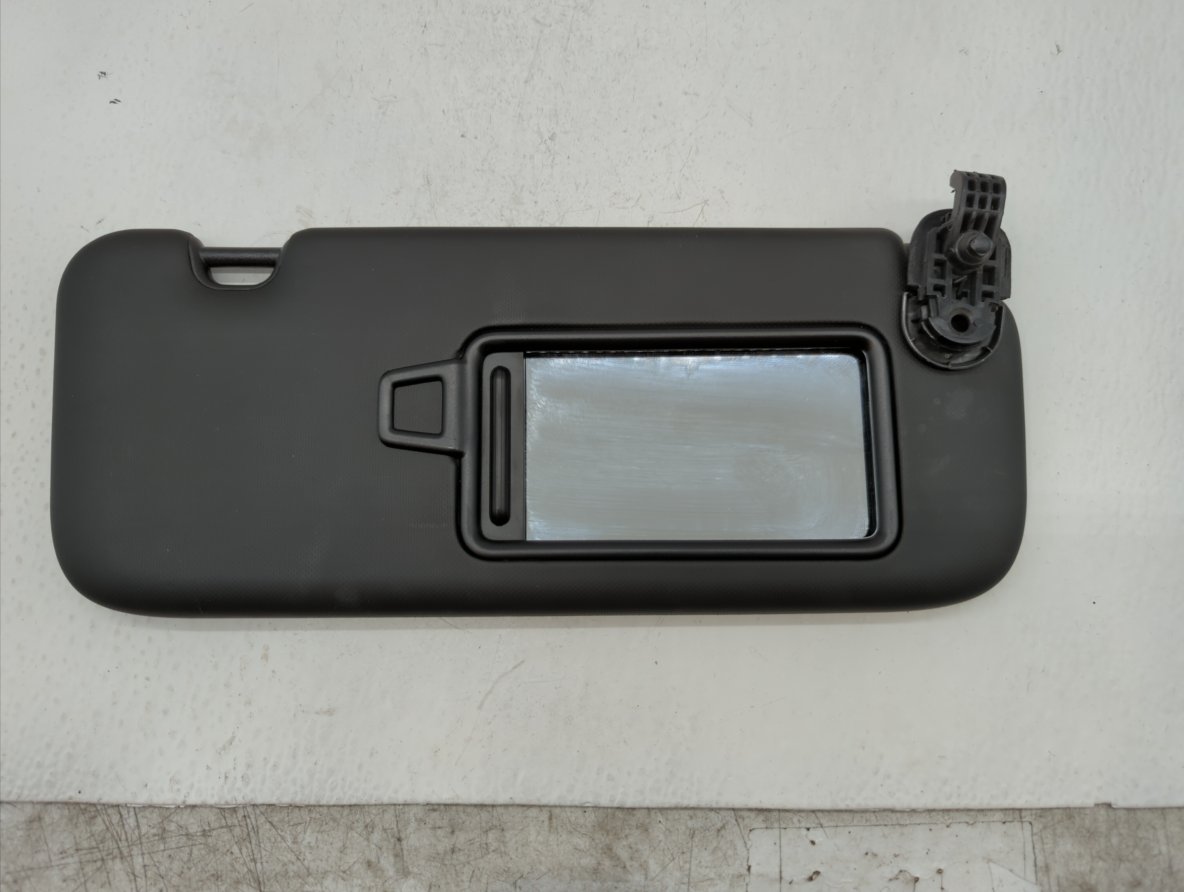 2019-2019 Kia Forte Passenger Sun Visor Mirror Right Sunvisor Black 330660 - Oemusedautoparts1.com