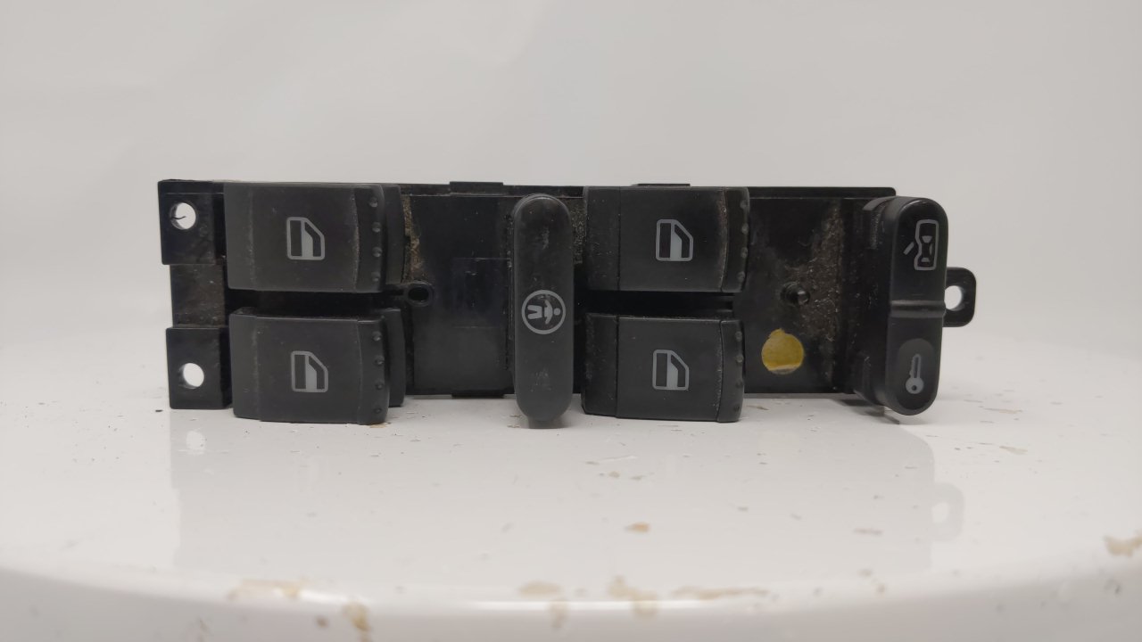 Picture of 2000-2007 Volkswagen Golf Master Driver Power Window Switch R8S34B23