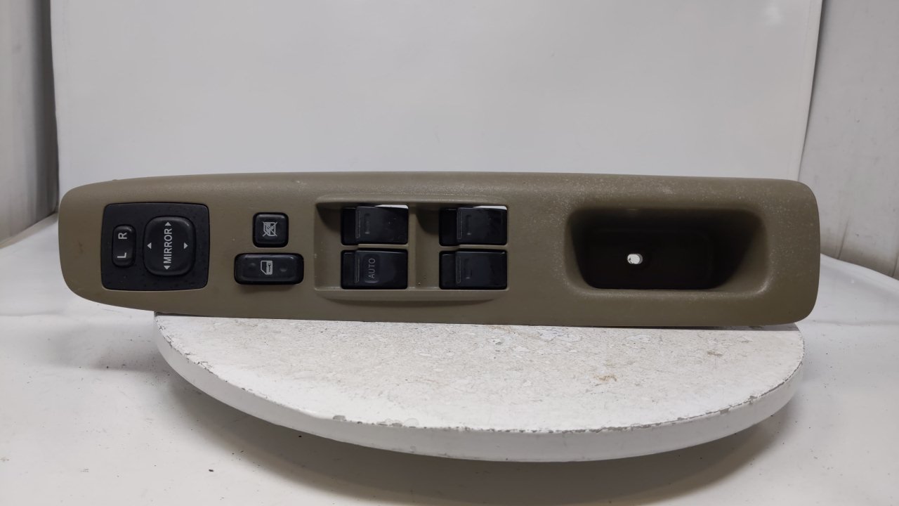 Picture of 2004 Scion Xb Master Driver Power Window Switch R8S34B17
